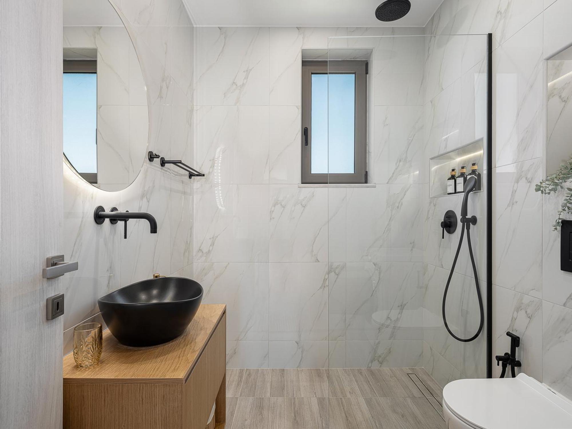 Sol Luxury Apartment - Close To The Beach With A Private Mini Pool خانيا المظهر الخارجي الصورة