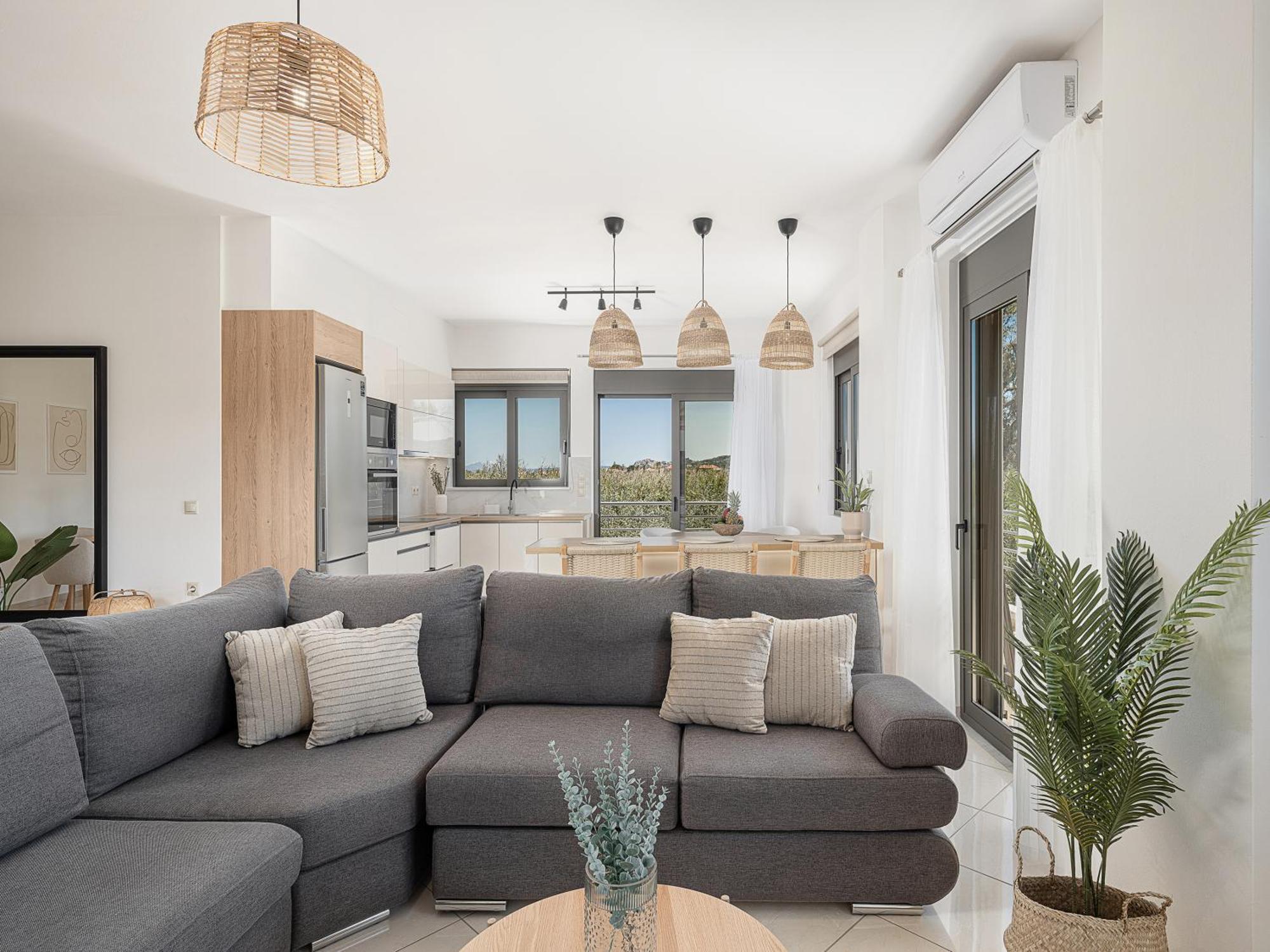 Sol Luxury Apartment - Close To The Beach With A Private Mini Pool خانيا المظهر الخارجي الصورة