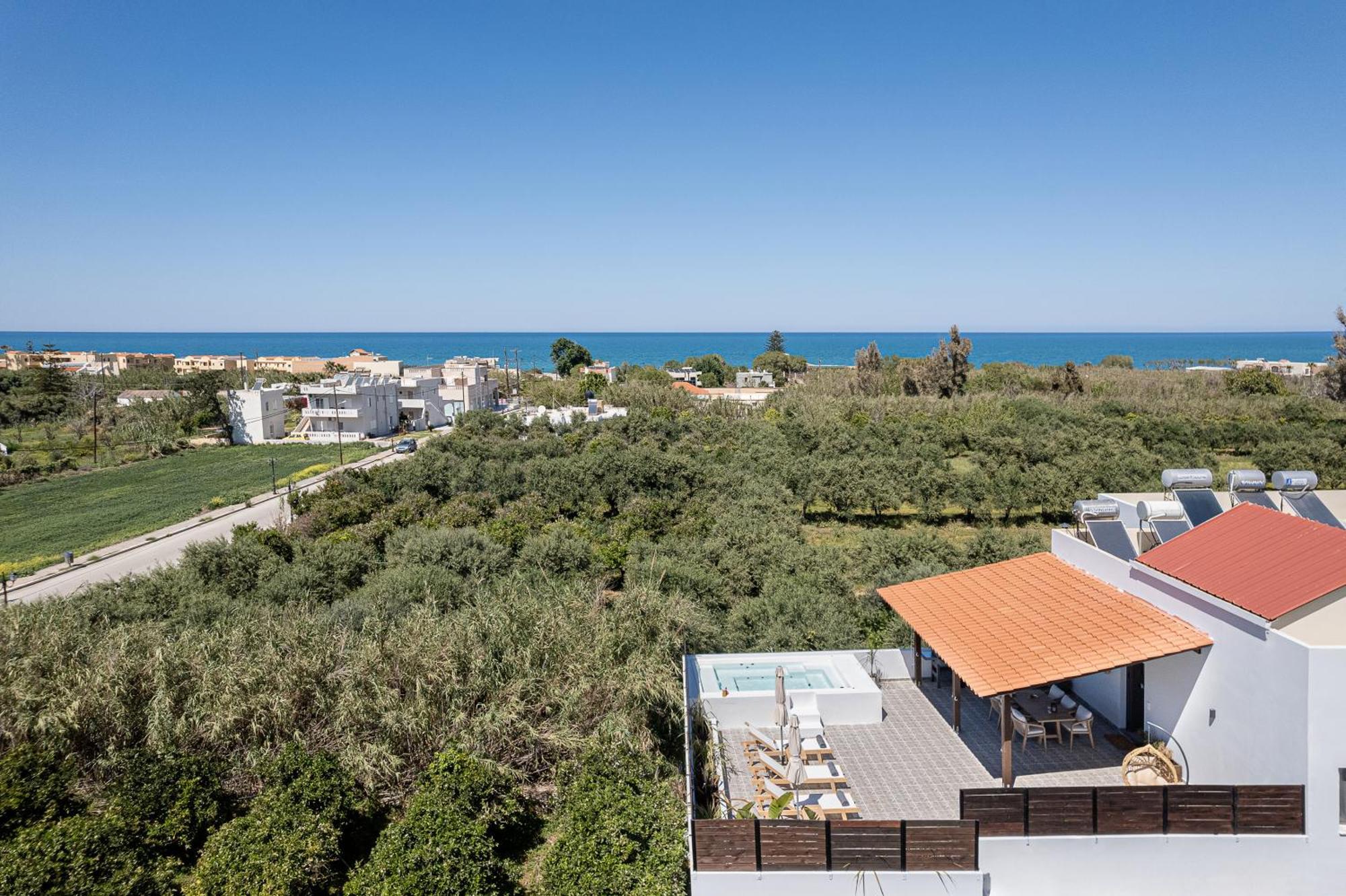 Sol Luxury Apartment - Close To The Beach With A Private Mini Pool خانيا المظهر الخارجي الصورة